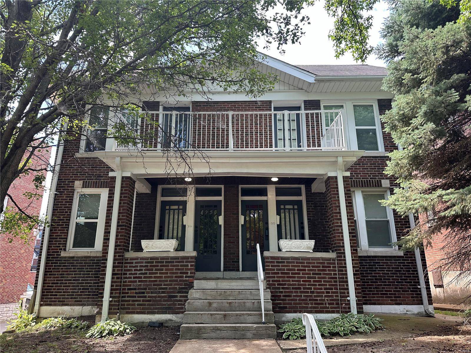 St Louis, MO 63109,4950 Lindenwood AVE #A