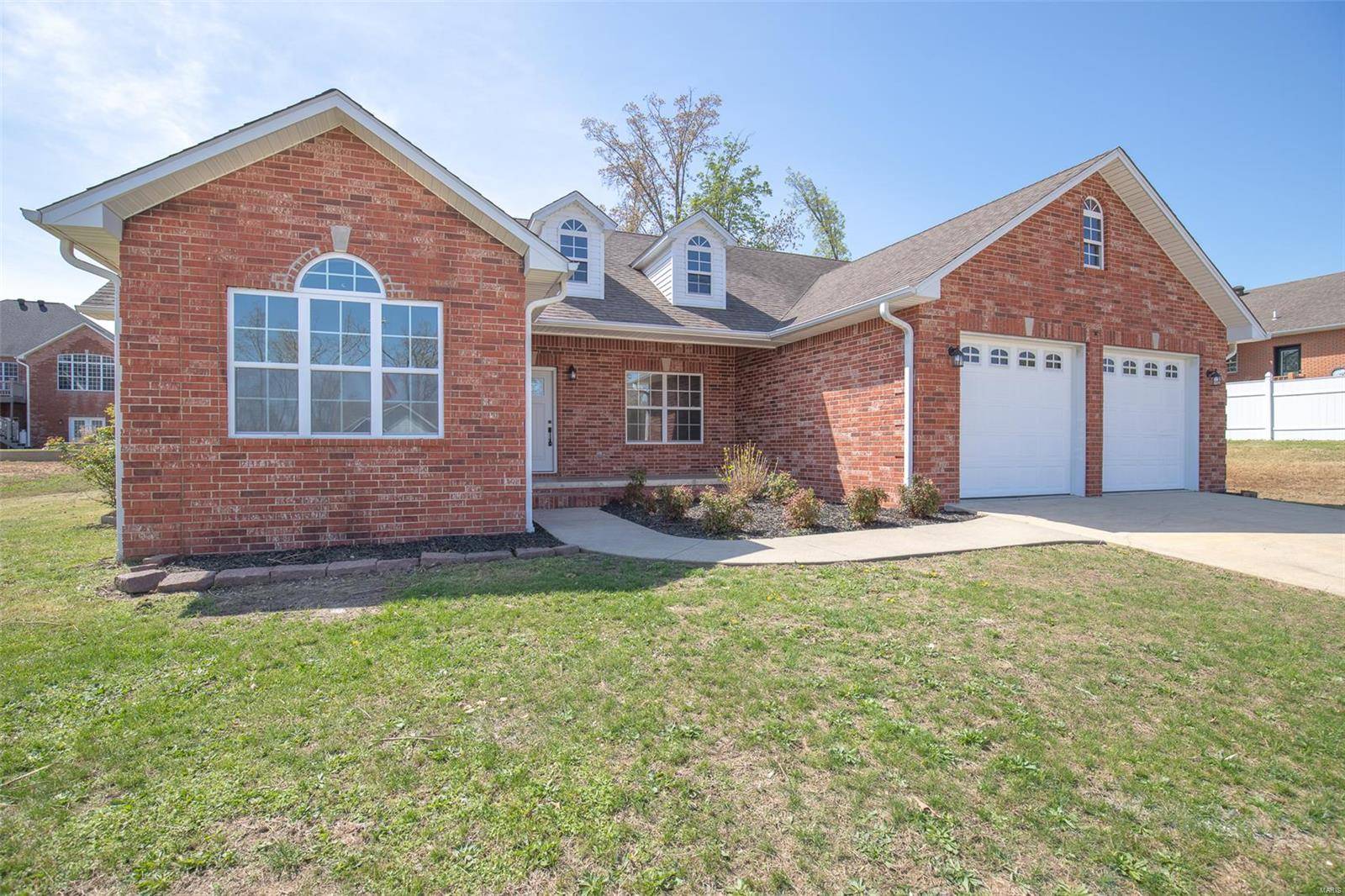 Poplar Bluff, MO 63901,2940 Karmen LN