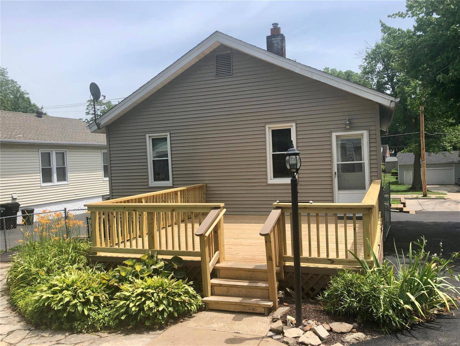 St Louis, MO 63144,8731 Eulalie AVE