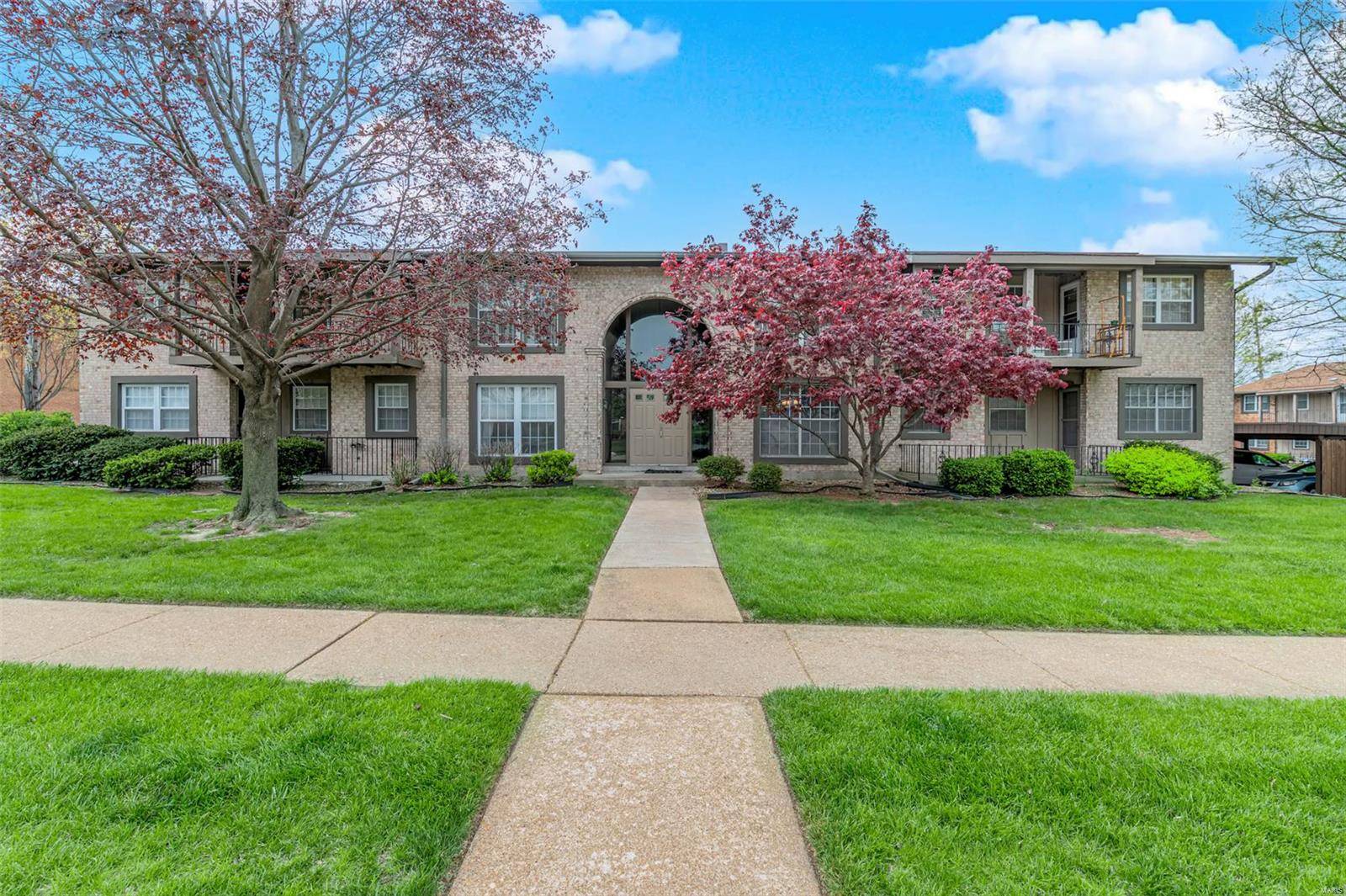 Florissant, MO 63033,3170 Leisurewood CT #D