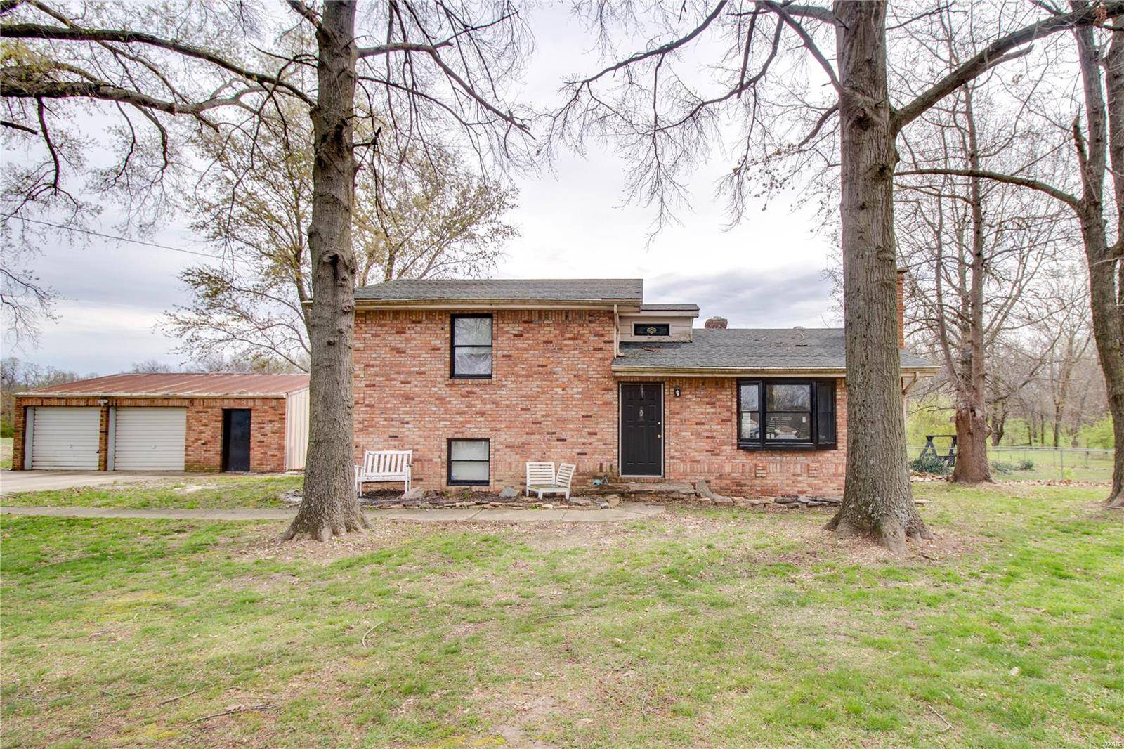 Jerseyville, IL 62052,16776 Indian Lake RD