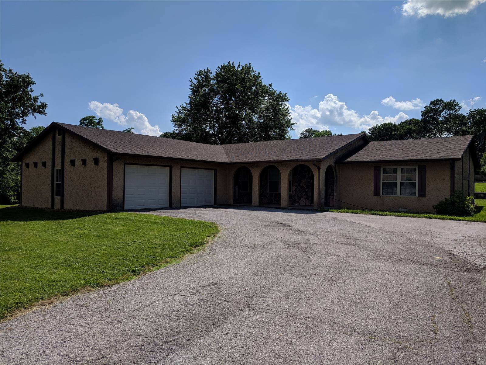 Shiloh, IL 62221,13 Innsbruck LN