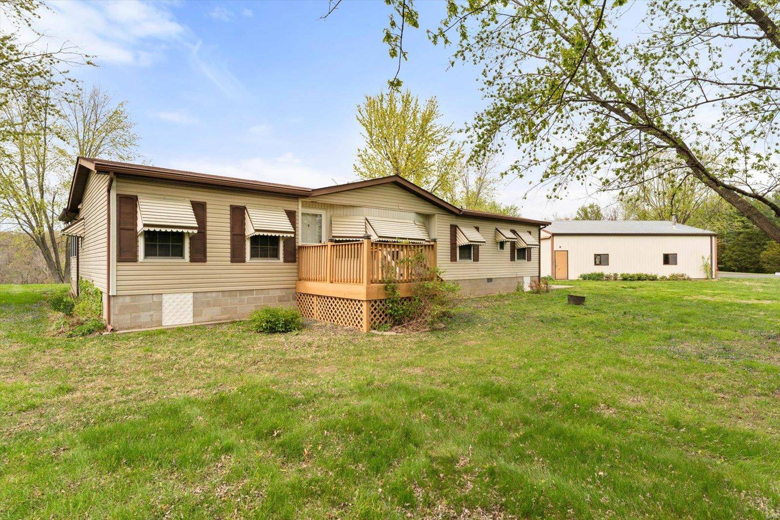 Millstadt, IL 62260,6421 Kaskaskia RD