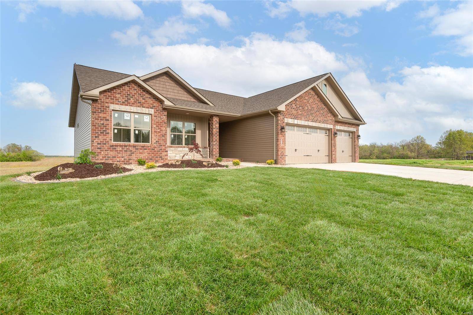 Troy, IL 62294,624 Glendale DR