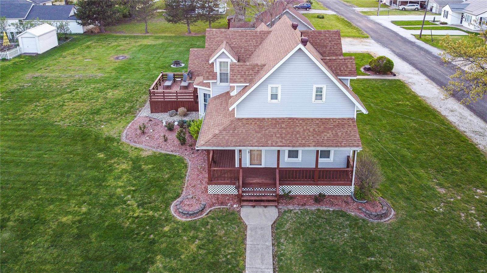 Jerseyville, IL 62052,708 N Giddings
