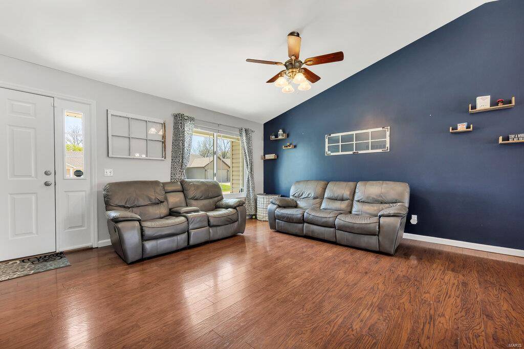 Troy, MO 63379,420 Glen Forest DR