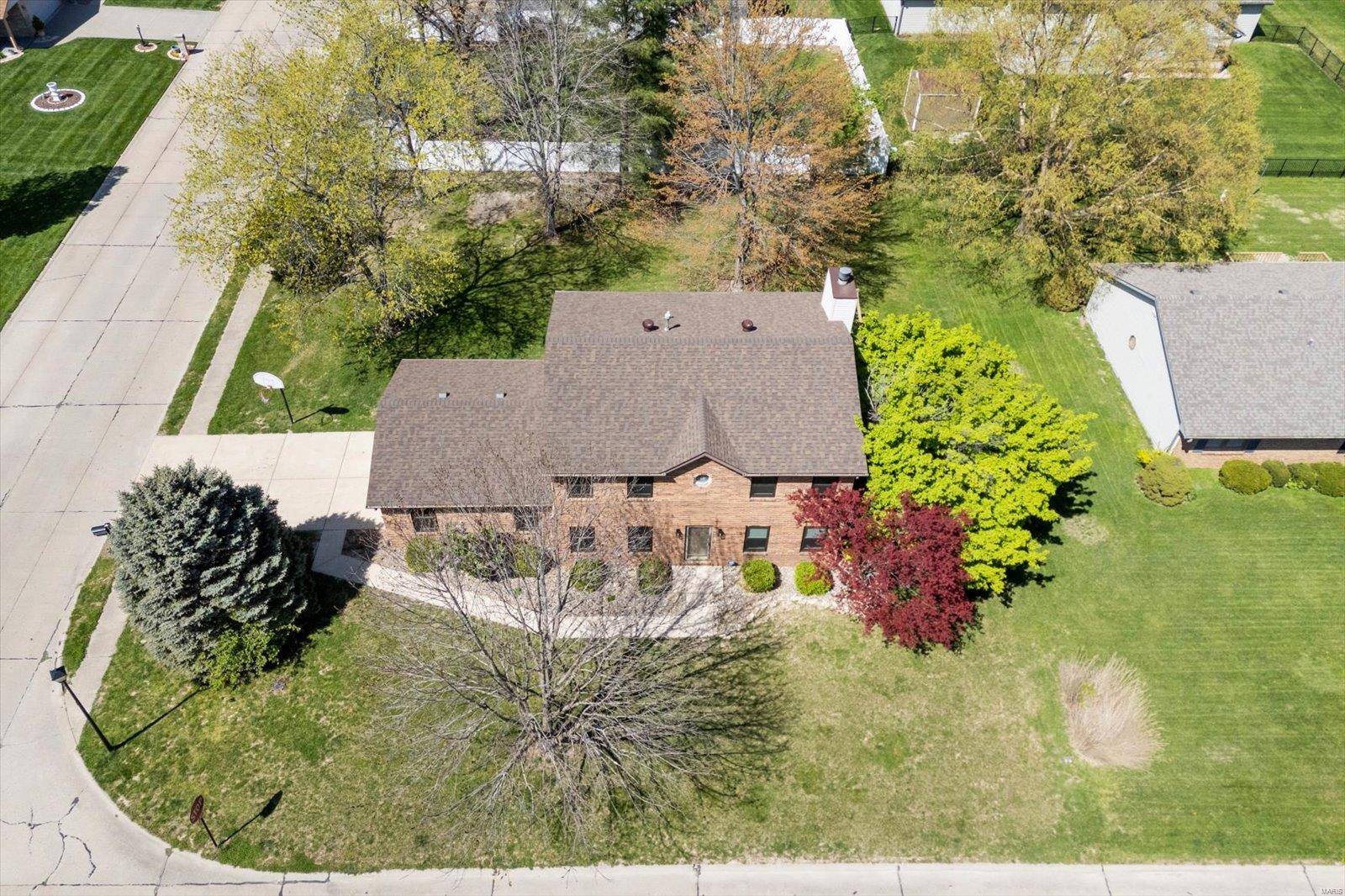 Swansea, IL 62226,525 Homestead AVE