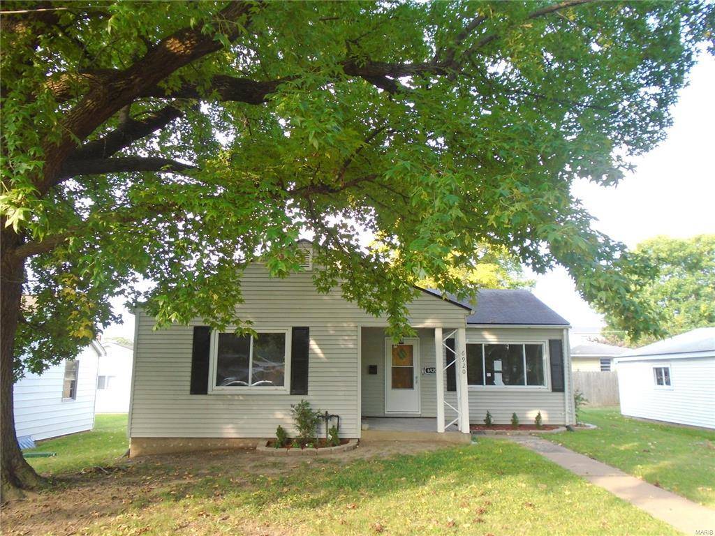 Belleville, IL 62220,6920 W A ST