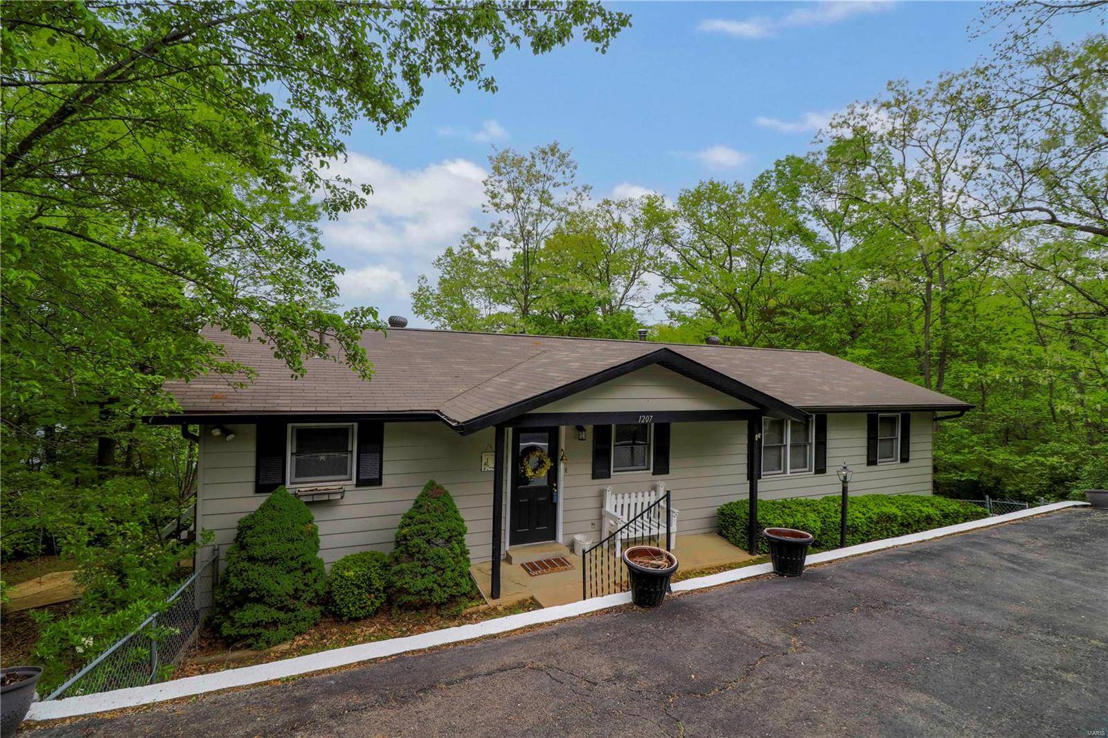 Bonne Terre, MO 63628,1207 Napoleon DR