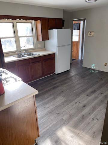 St Louis, MO 63135,110 Barto DR