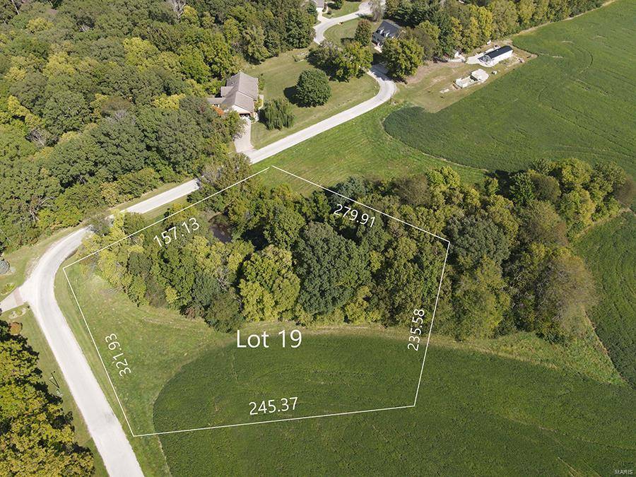 Highland, IL 62249,3832 Meadow Lane