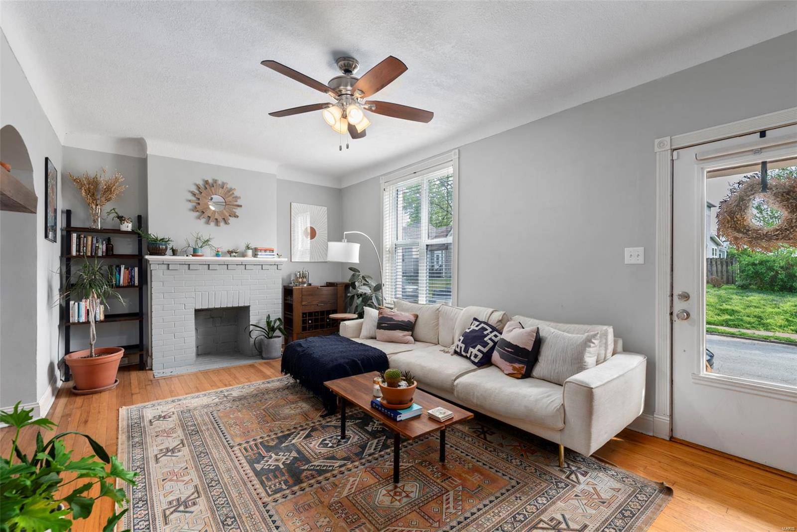 St Louis, MO 63116,4267 Humphrey ST
