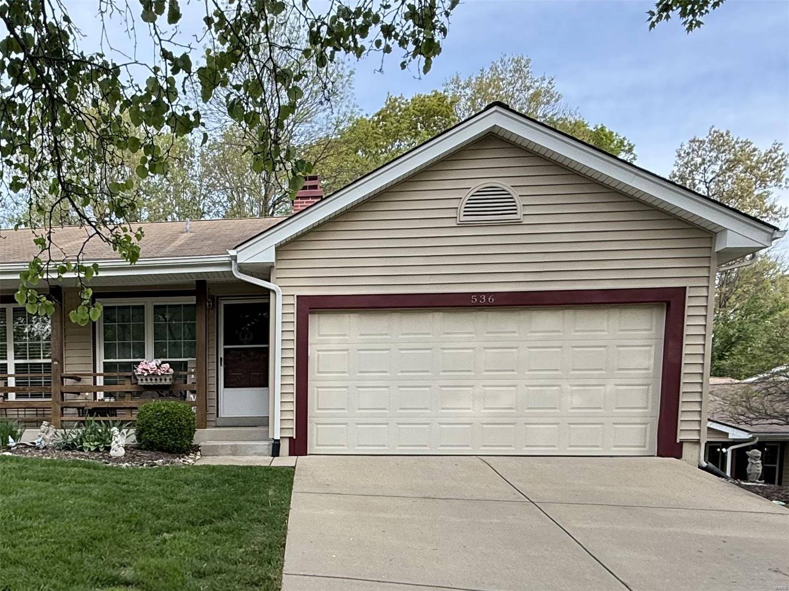 Ballwin, MO 63021,536 Spring Glen DR