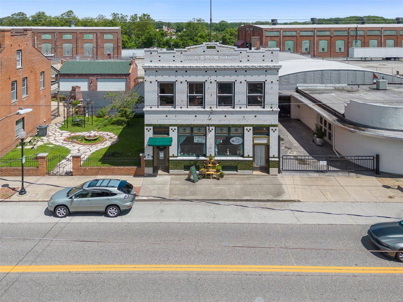 St Charles, MO 63301,820 N 2nd ST