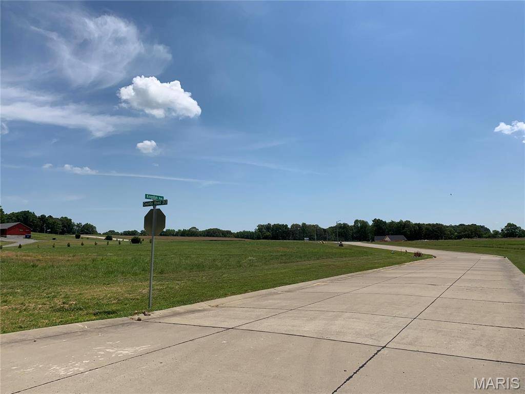 Cape Girardeau, MO 63701,4522 Doe Run