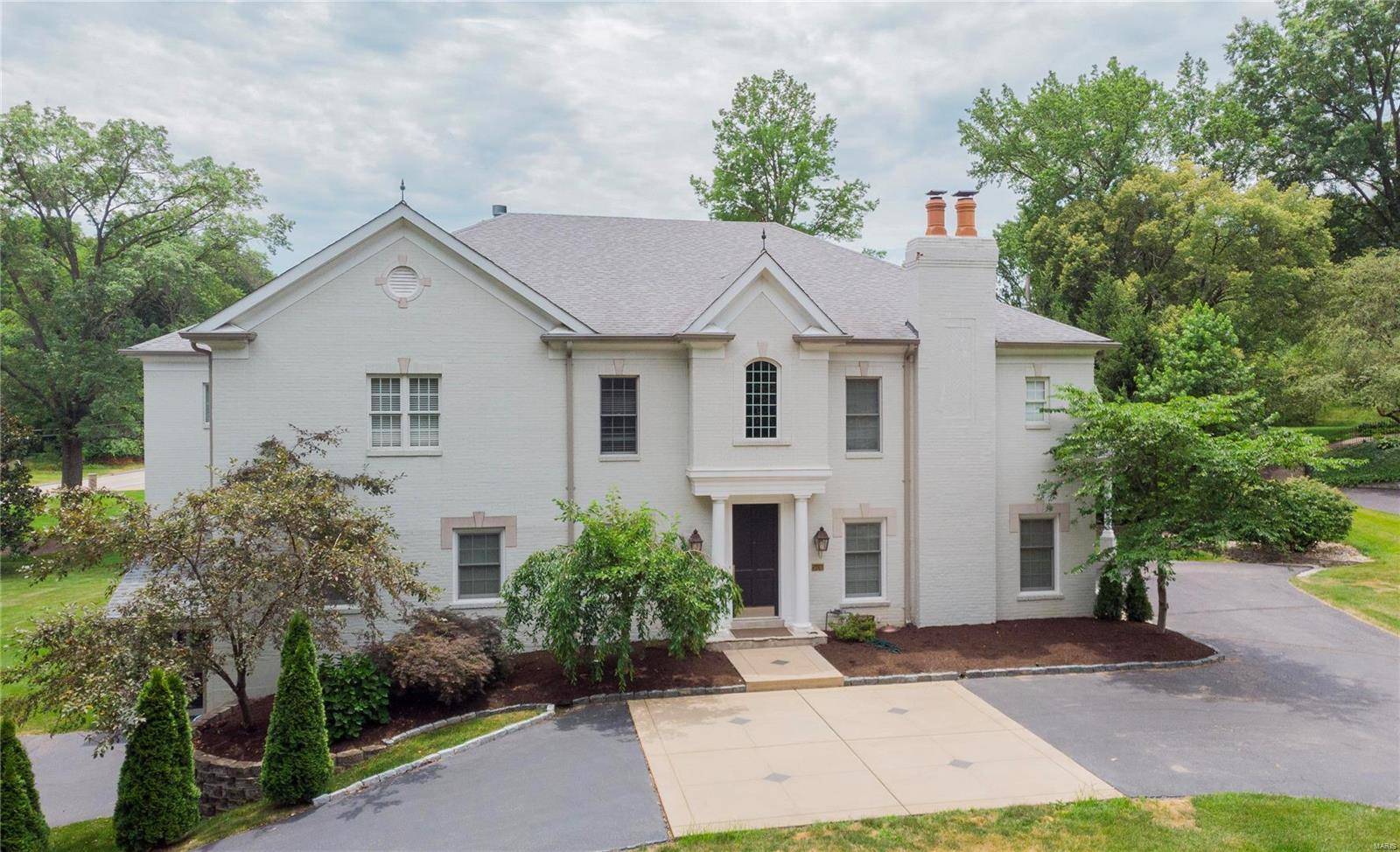 Frontenac, MO 63131,500 Oak Valley DR