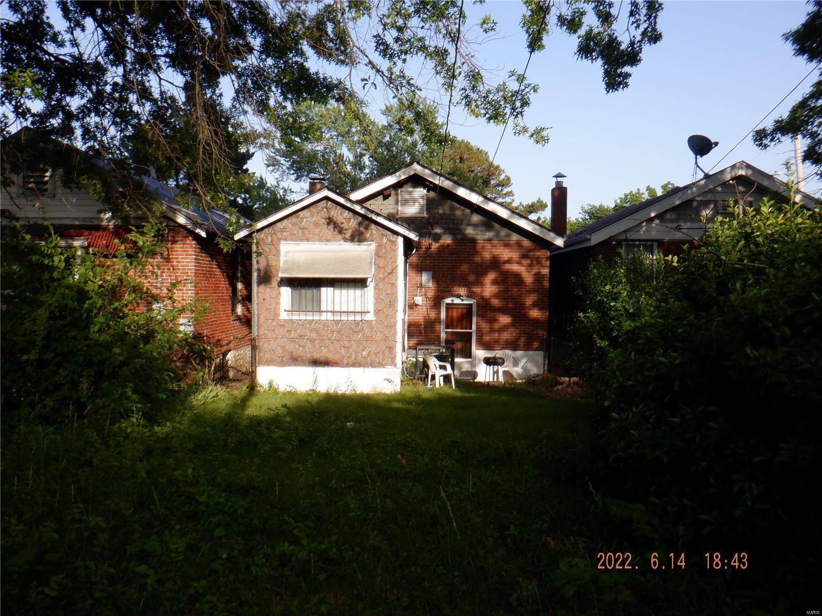 St Louis, MO 63120,2827 Abner PL