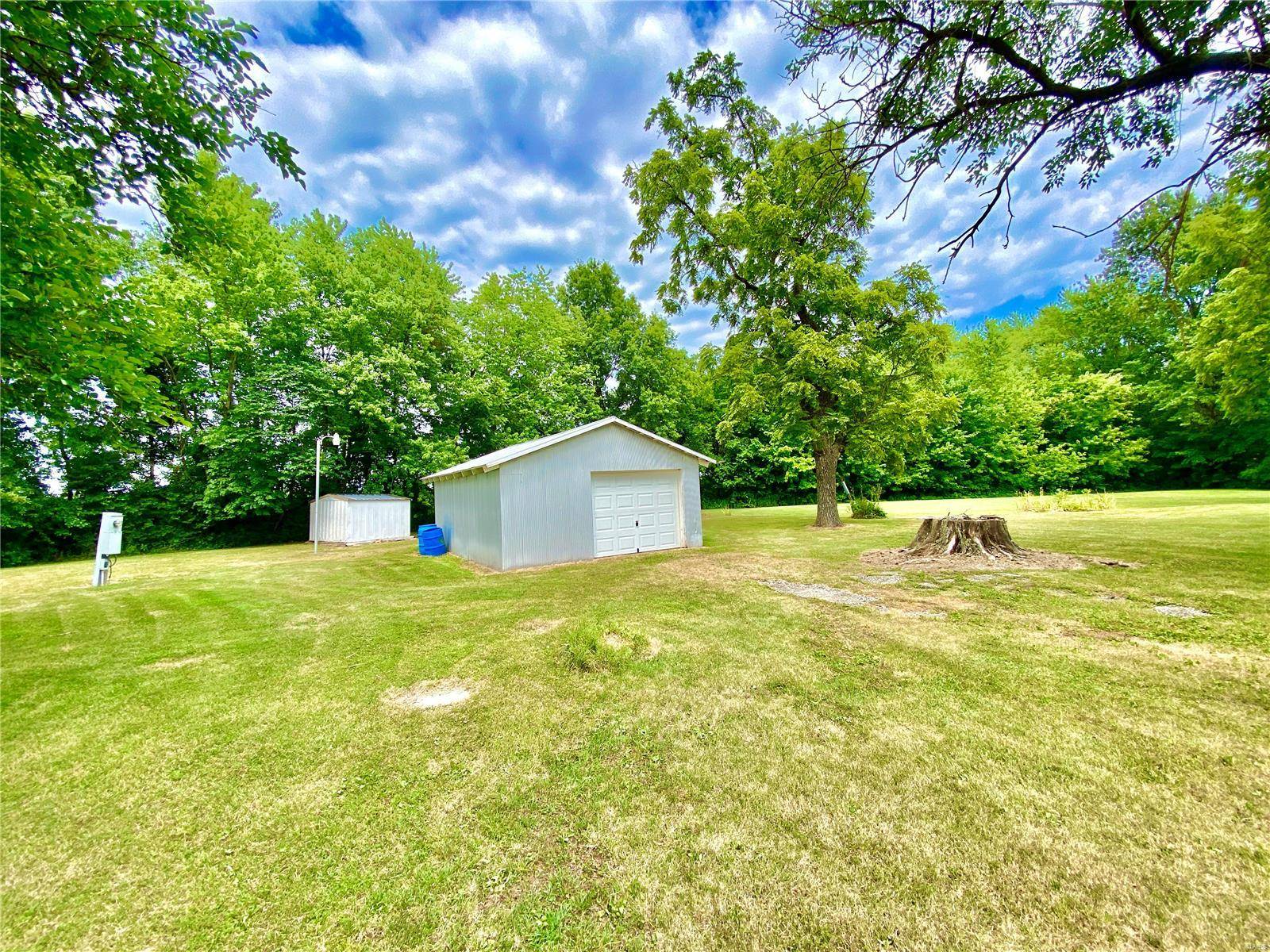 New Florence, MO 63363,312 N Illinois ST