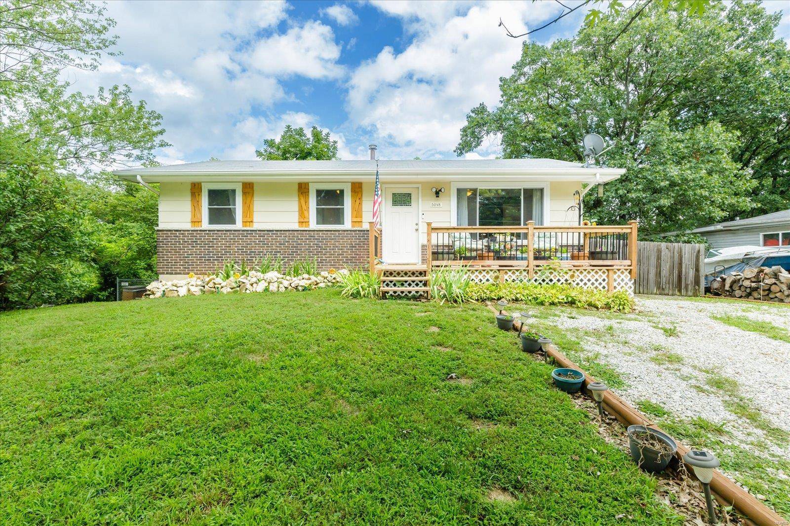 House Springs, MO 63051,5048 Forest LN