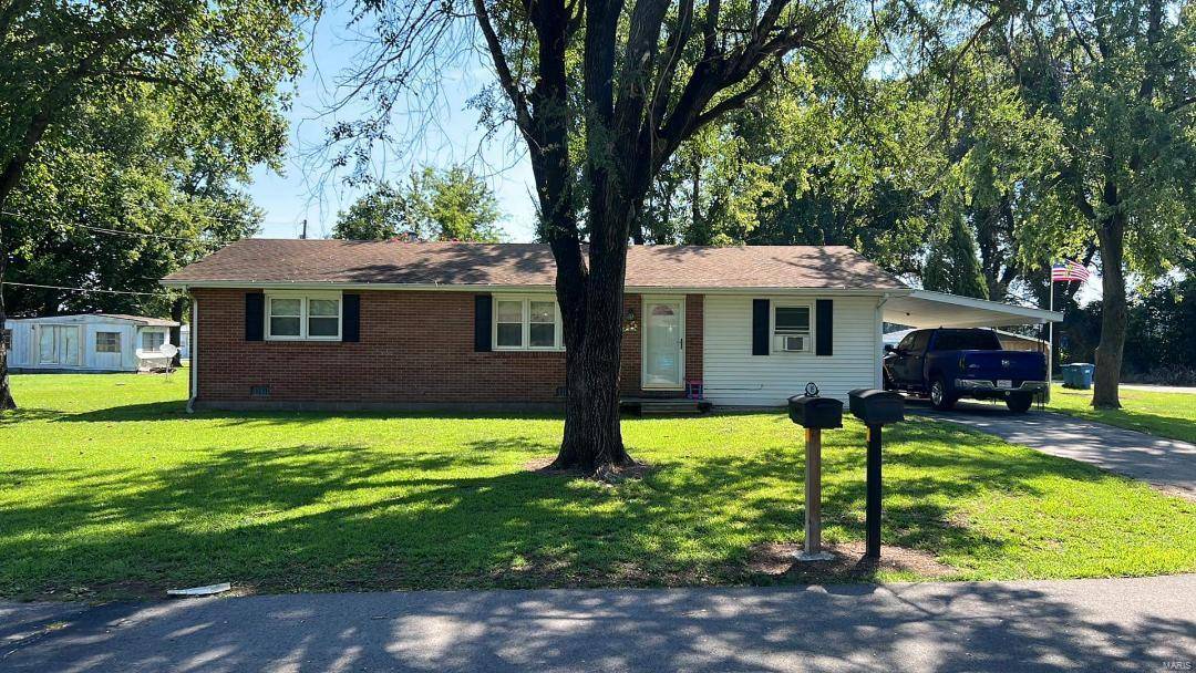Bertrand, MO 63823,104 S Locust ST