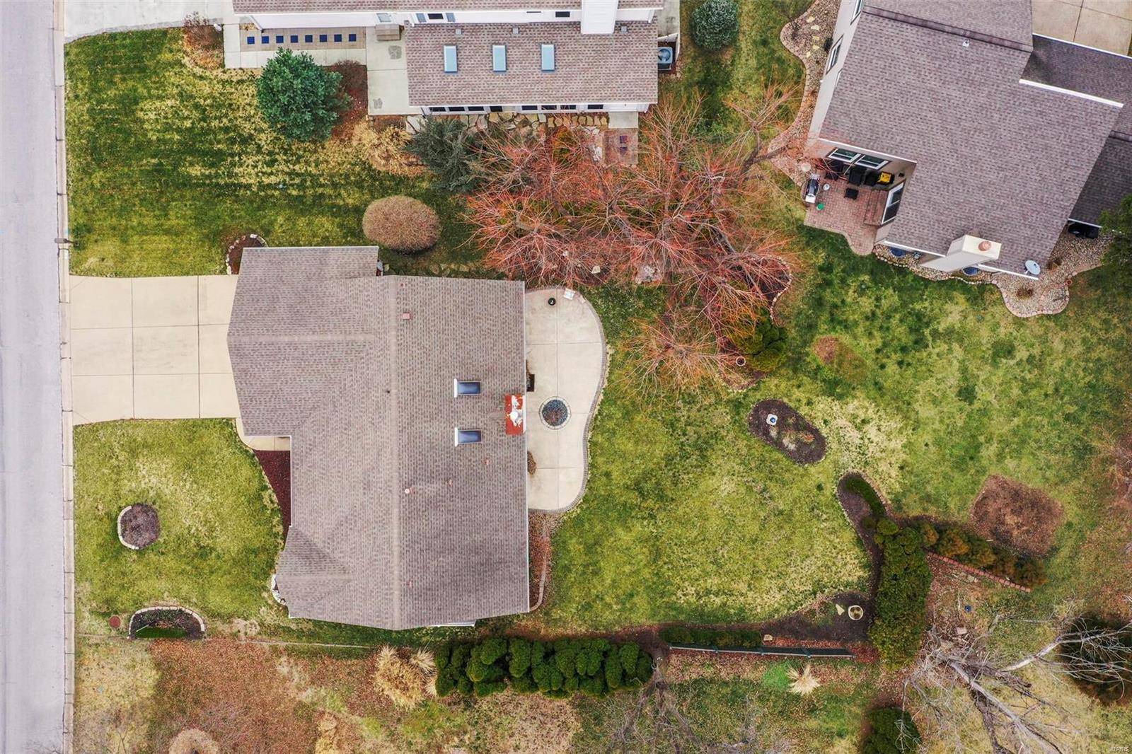 Lake St Louis, MO 63367,2 Cognac DR