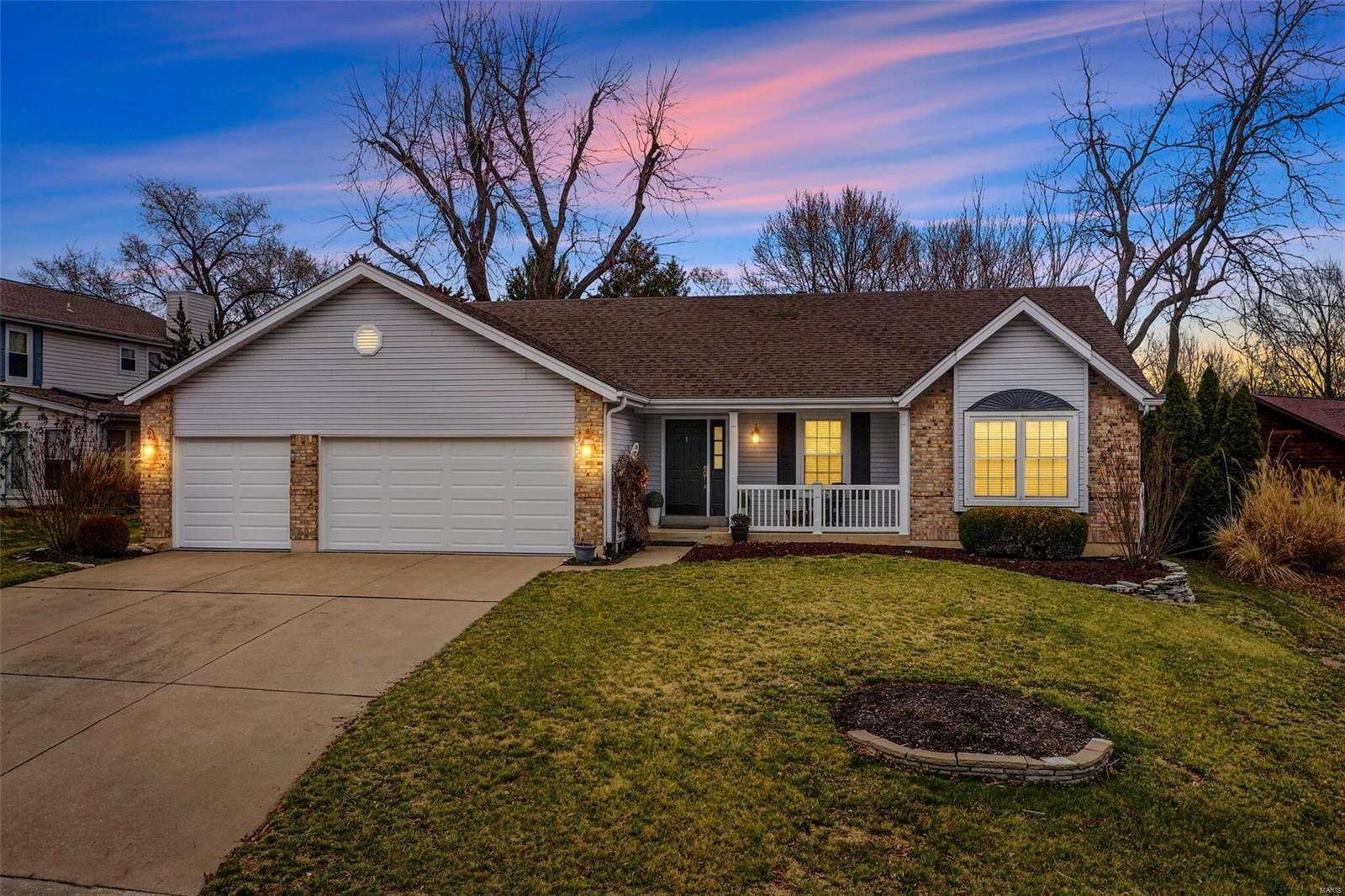 Lake St Louis, MO 63367,2 Cognac DR