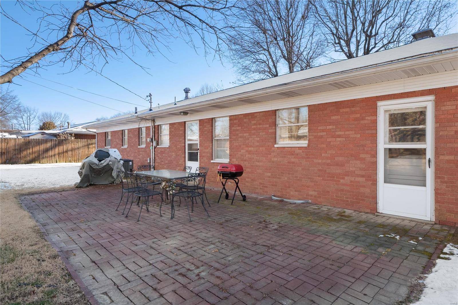 Belleville, IL 62223,205 Springdale DR