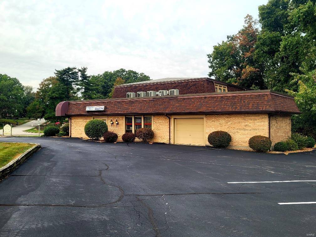 Sunset Hills, MO 63127,4400 S Lindbergh BLVD