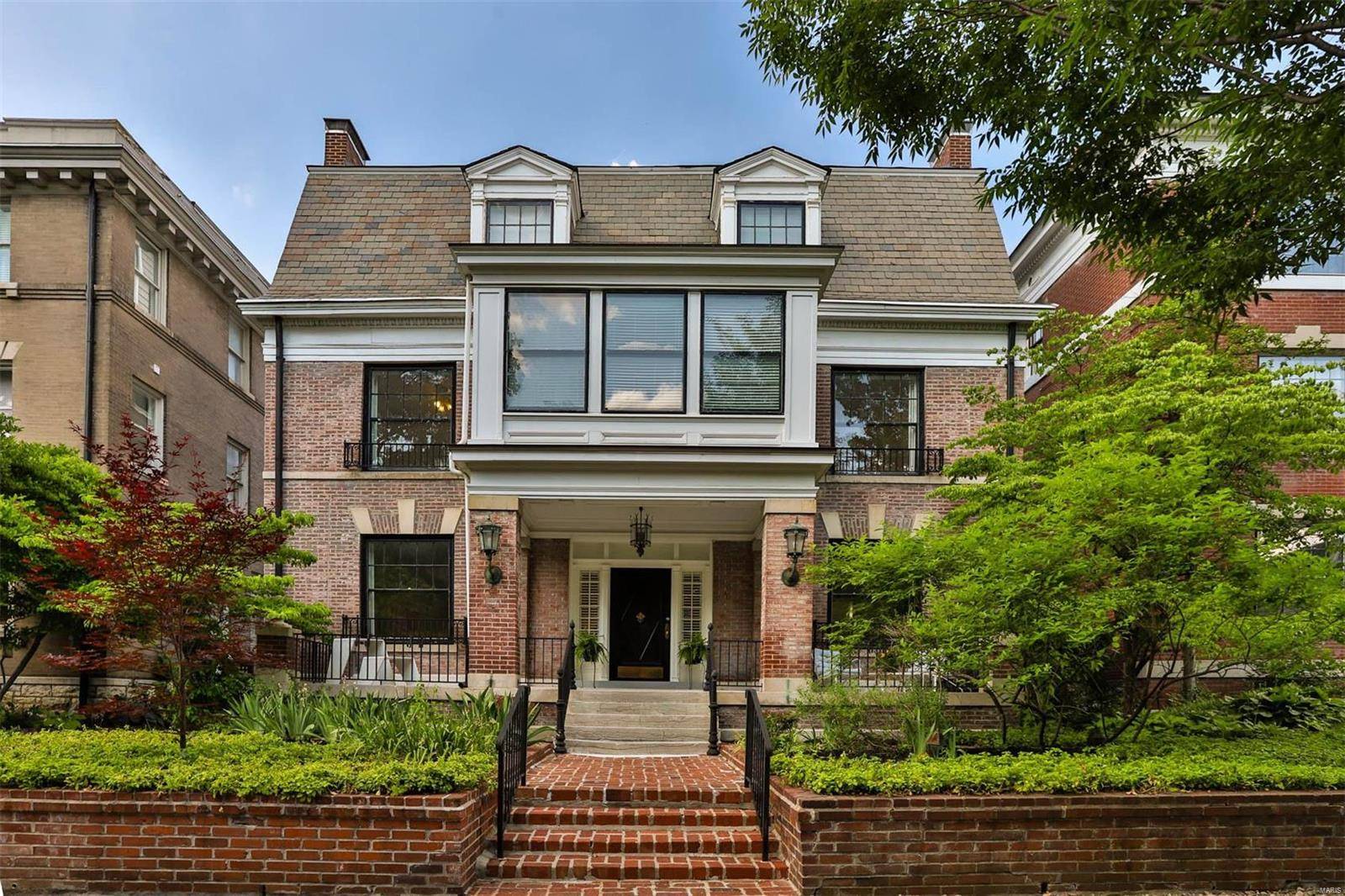 St Louis, MO 63108,5 Lenox PL