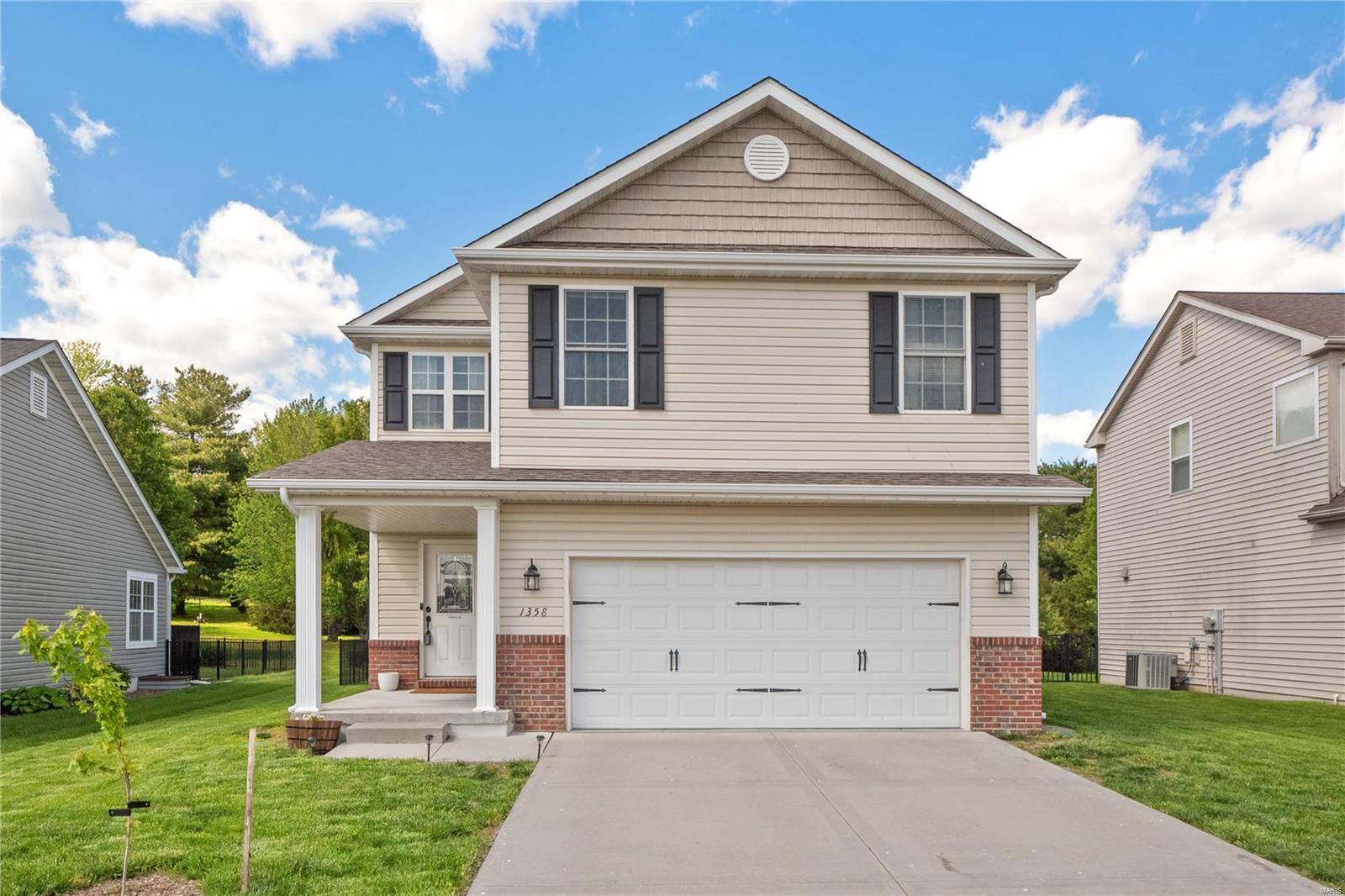 Belleville, IL 62220,1358 Orchard Lakes CIR
