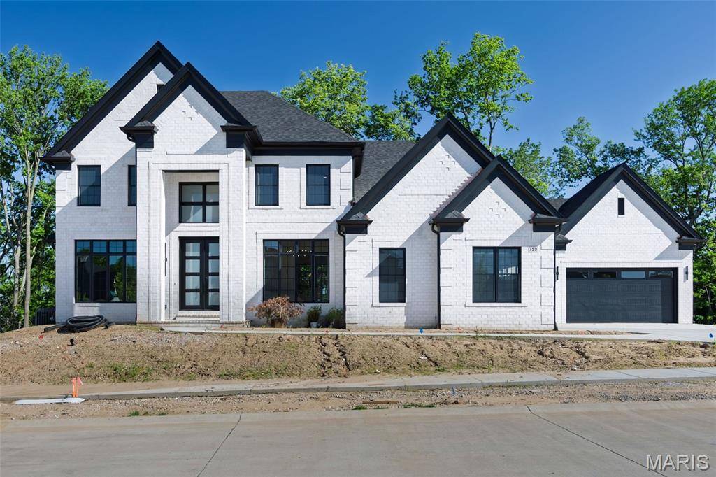 Chesterfield, MO 63005,759 Silver Buck LN