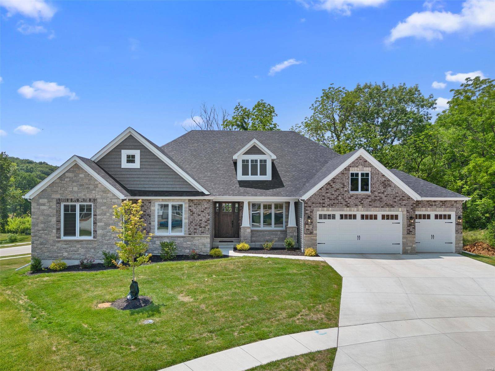Lake St Louis, MO 63367,229 Everett Creek CT
