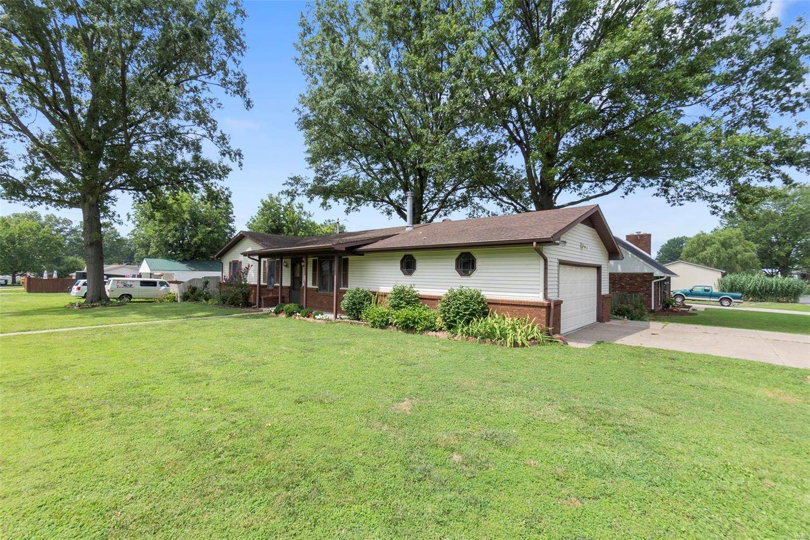 Scott City, MO 63780,201 Forest DR