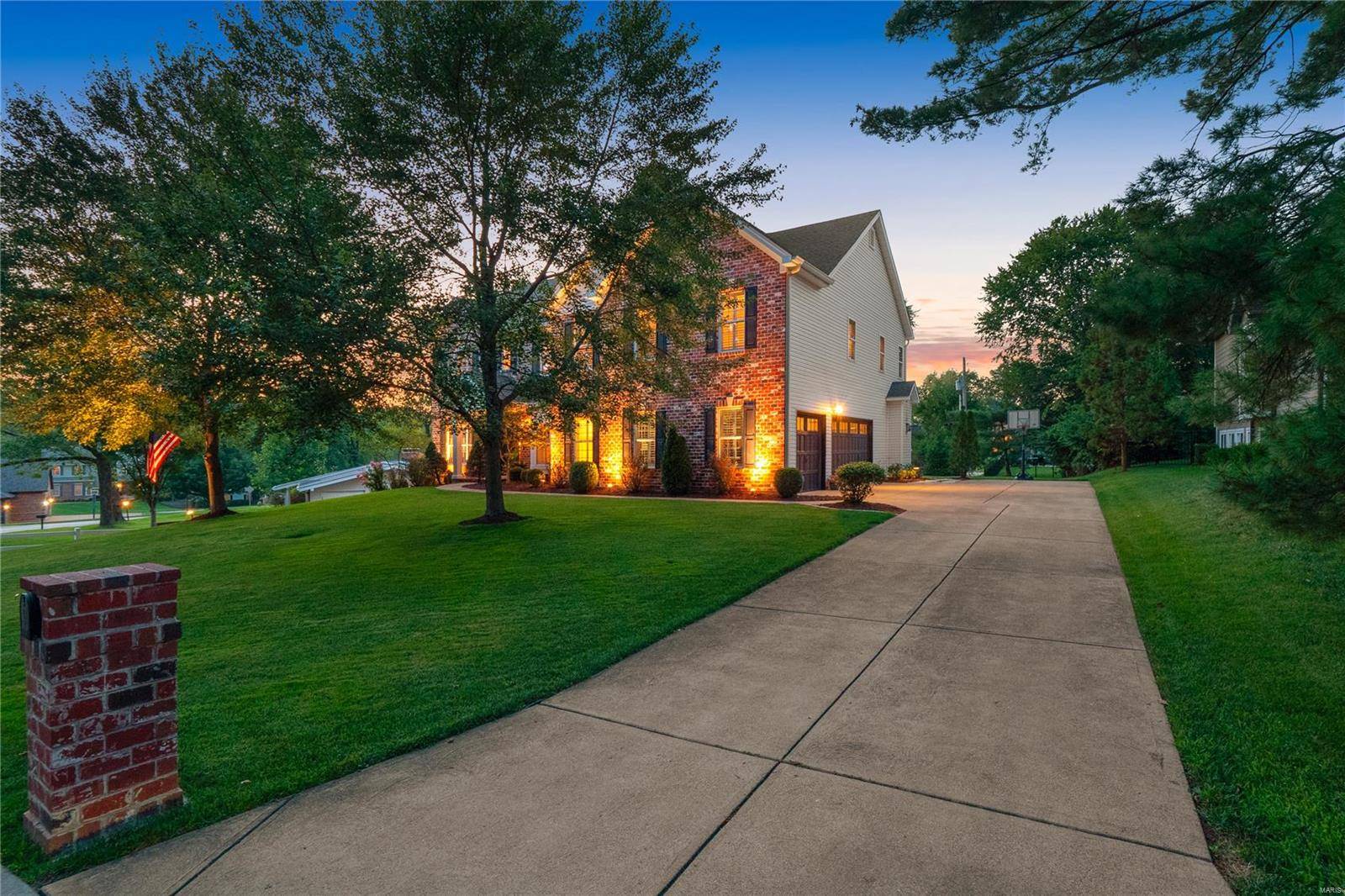 Des Peres, MO 63131,11717 Claychester DR