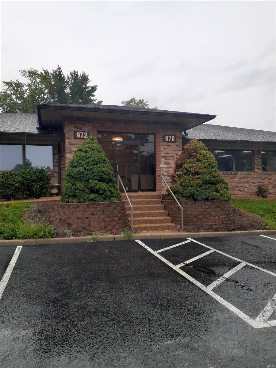 Belleville, IL 62223,2900 Frank Scott Parkway #970