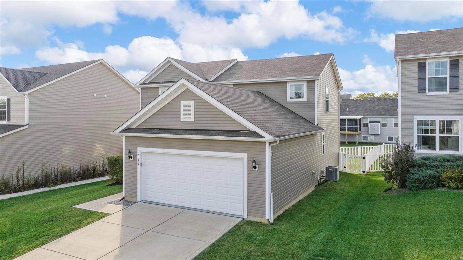 Lake St Louis, MO 63367,2019 Lynwood Ridge DR