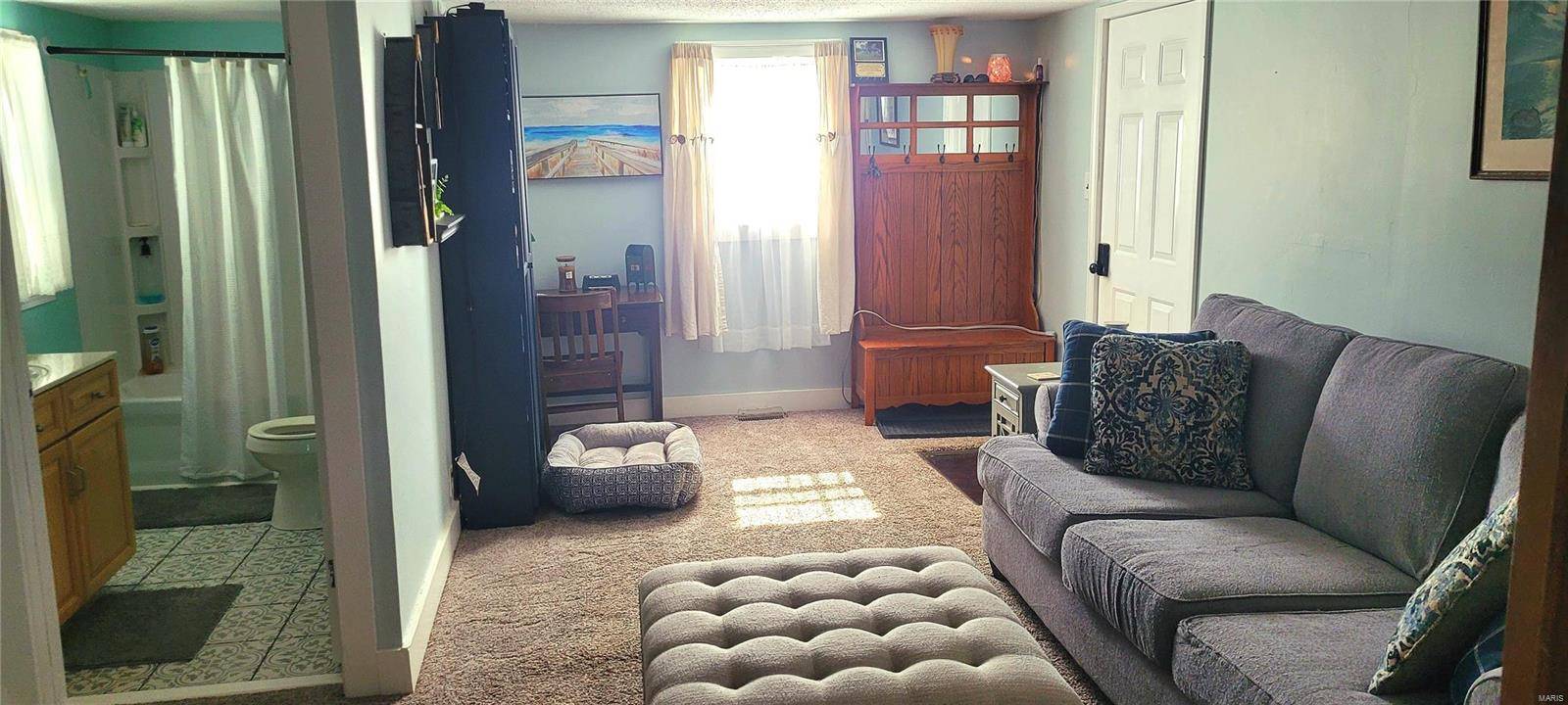 Cuba, MO 65453,1771 Highway Dd