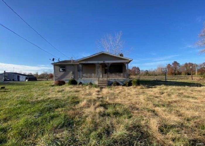 Livingston, IL 62058,618 Olive ST
