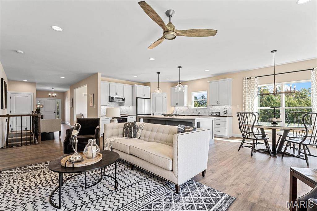 O'fallon, MO 63366,4 Challenger CT