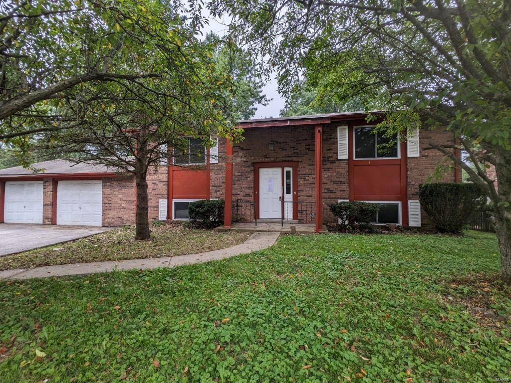 Belleville, IL 62226,109 Britanna DR #111