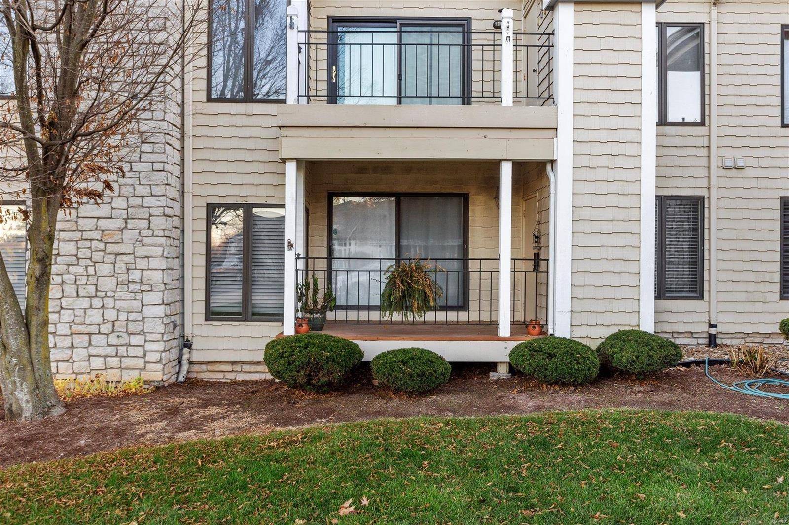 Lake St Louis, MO 63367,1608 Lake Knoll DR #1A