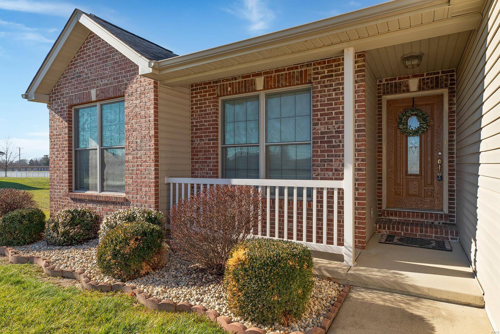 Bethalto, IL 62010,104 Patton DR