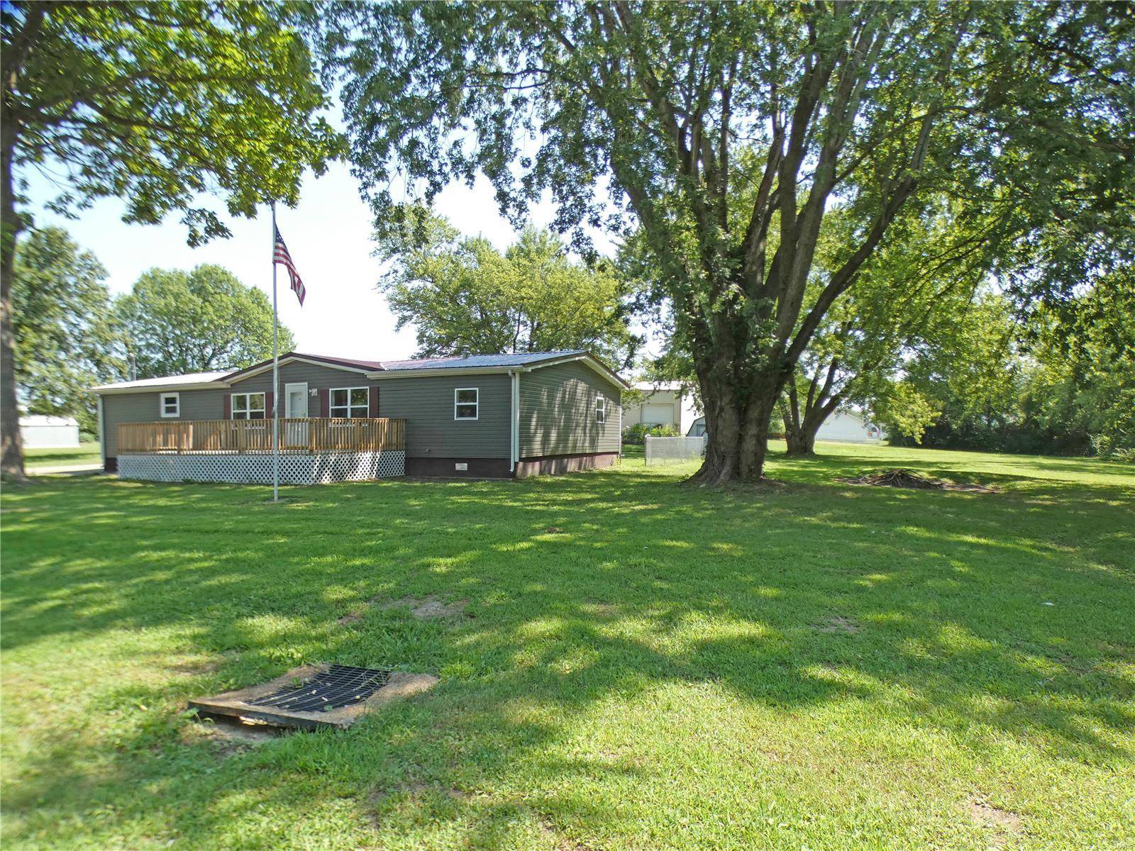 Marissa, IL 62257,958 N Hamilton