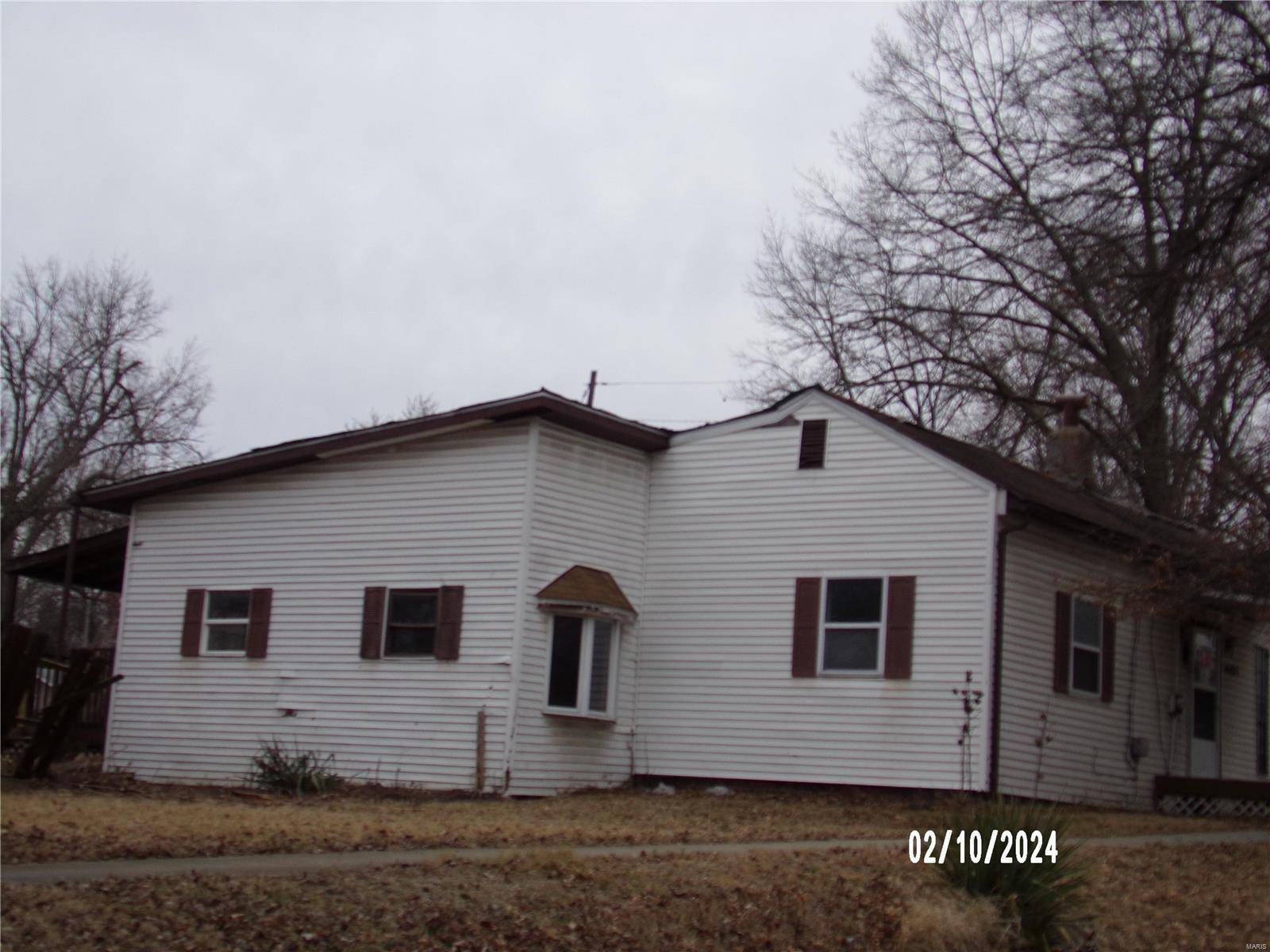 Lebanon, IL 62254,401 Cherry ST