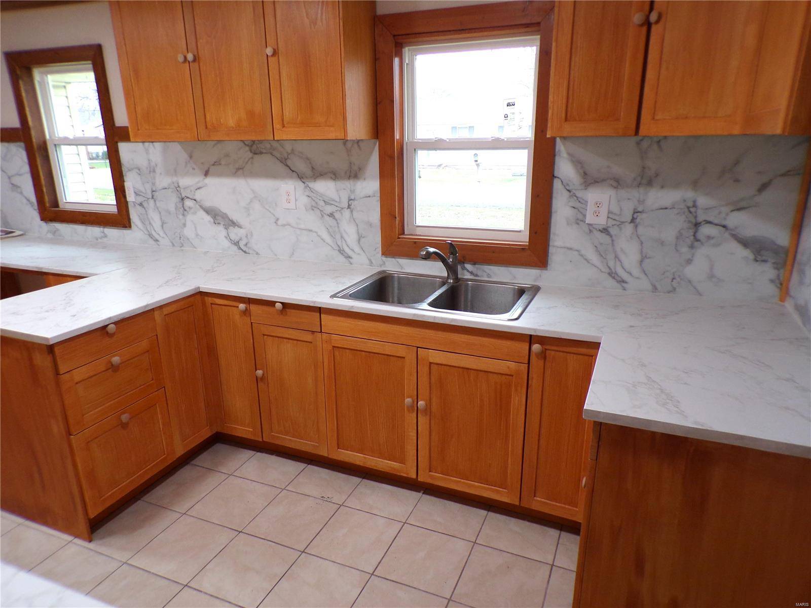 Vandalia, MO 63382,904 N Walnut ST N