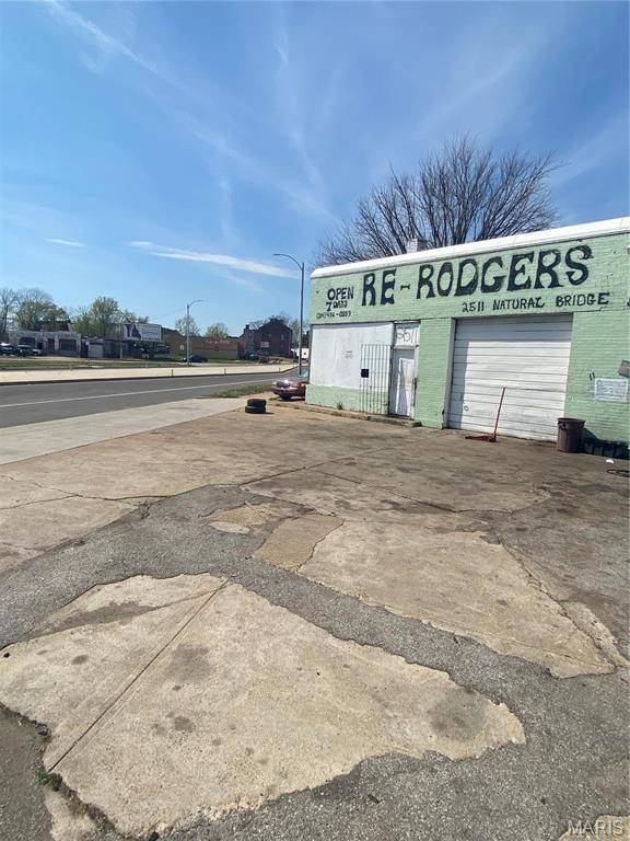 St Louis, MO 63107,2511 Natural Bridge AVE