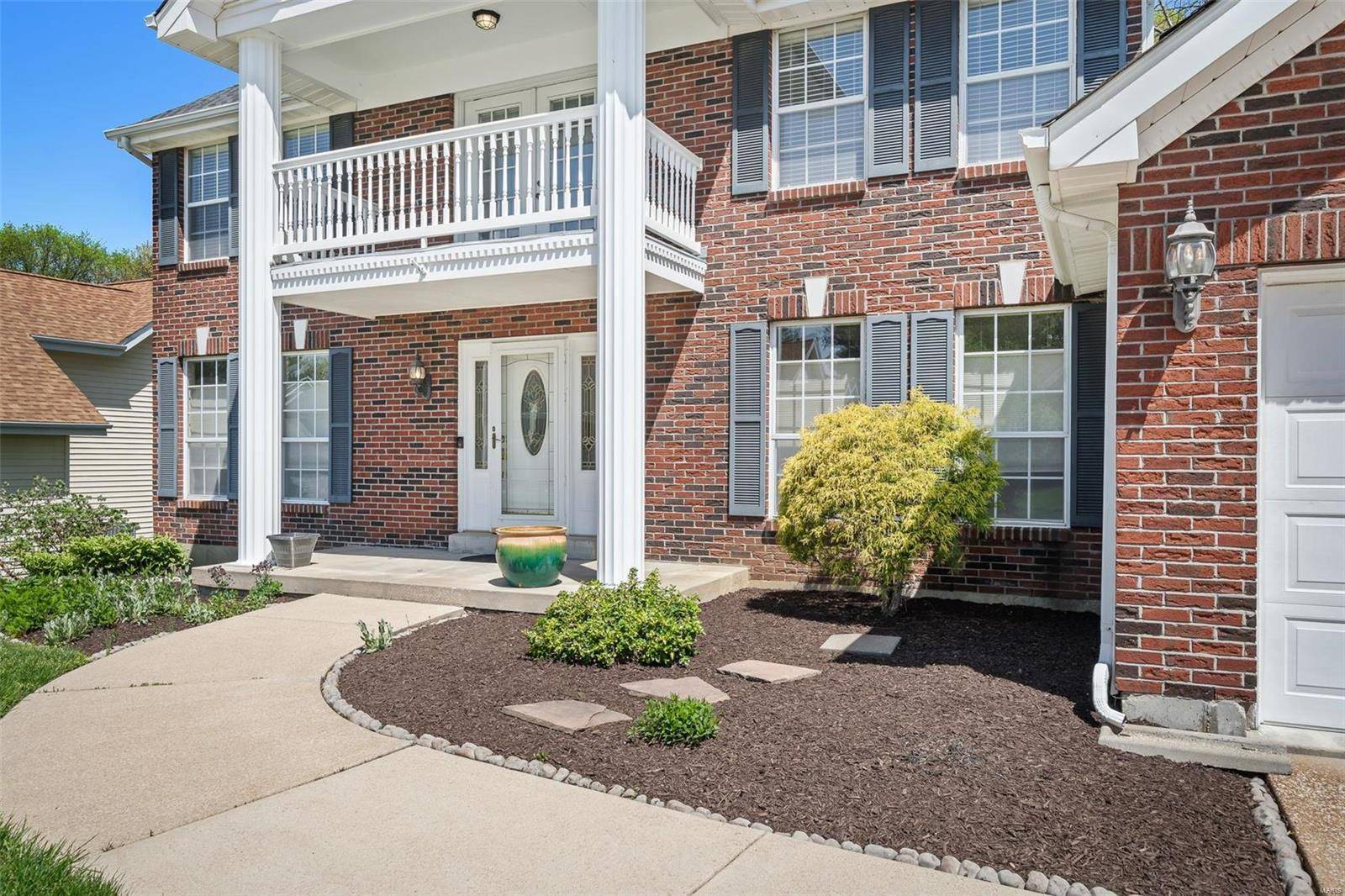 Florissant, MO 63034,15549 Debridge WAY