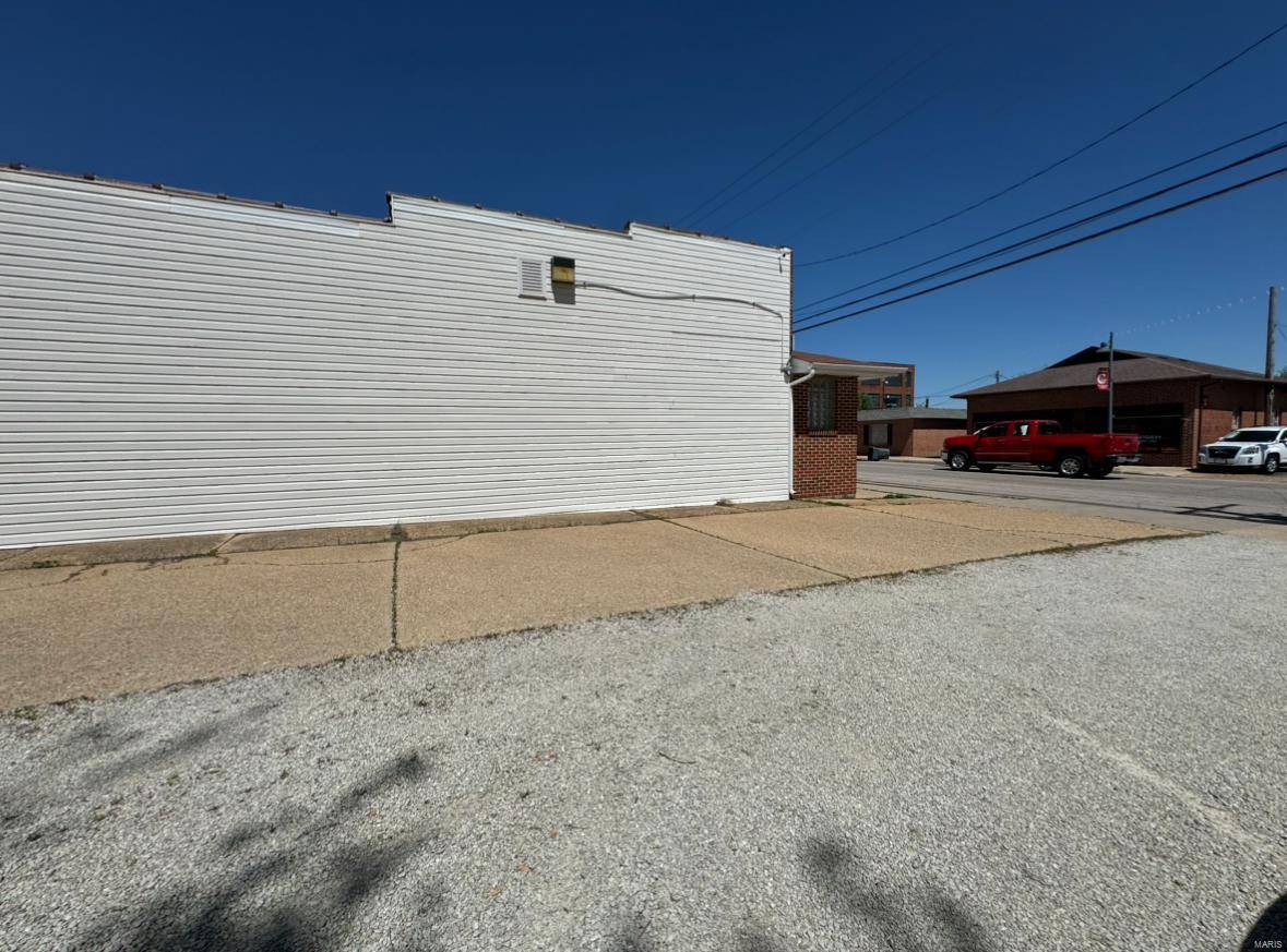 St Clair, MO 63077,75 N Main ST
