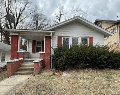 Alton, IL 62002,Address not disclosed