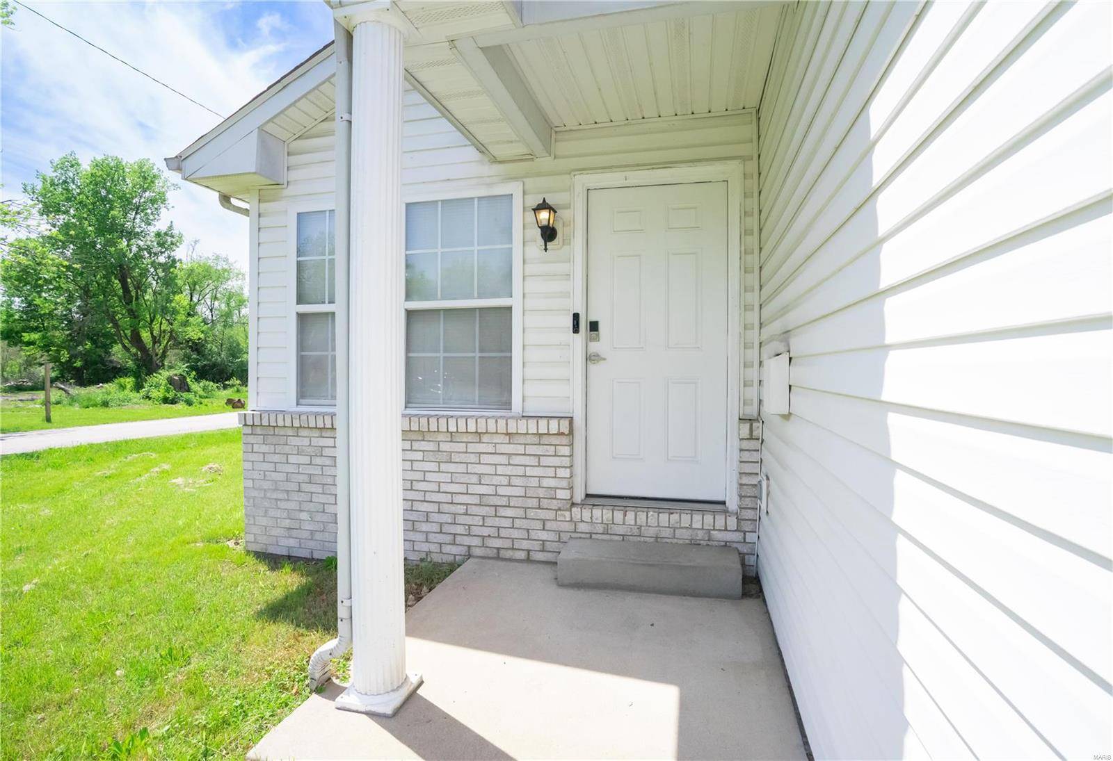 East St Louis, IL 62204,1101 N 42nd ST